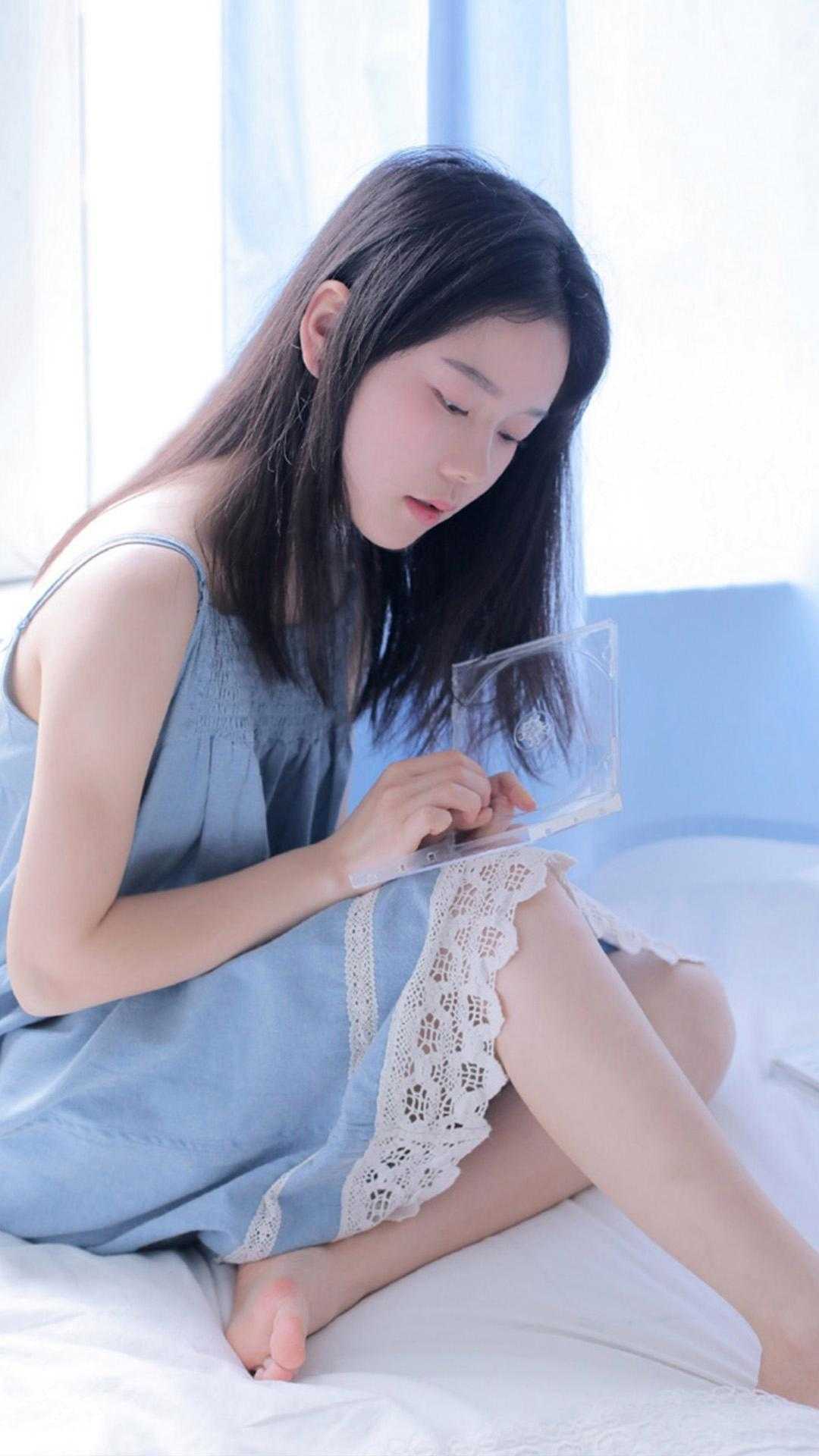 反派：舔什么女主，妖女不香吗？